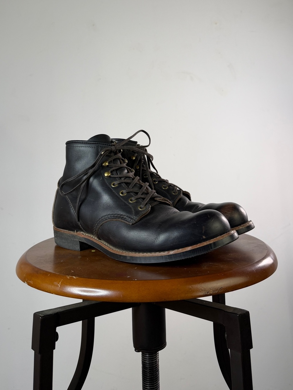 Red Wing Blacksmith 6-Inch Boot in Black Prairie Leather 9.5D